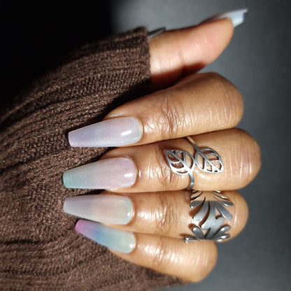 Holographic Cloud - Press On Nails